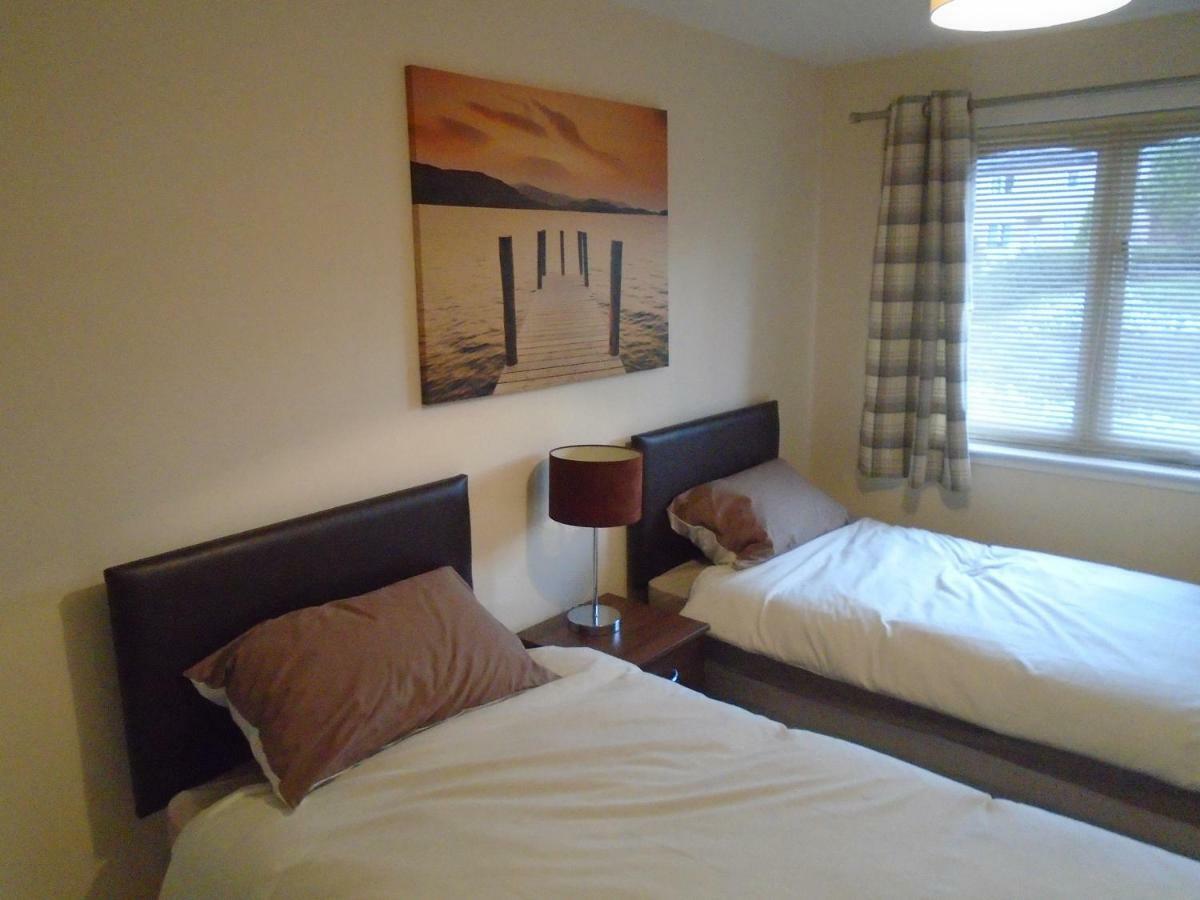 Clydebank Apartment Glasgow Extérieur photo