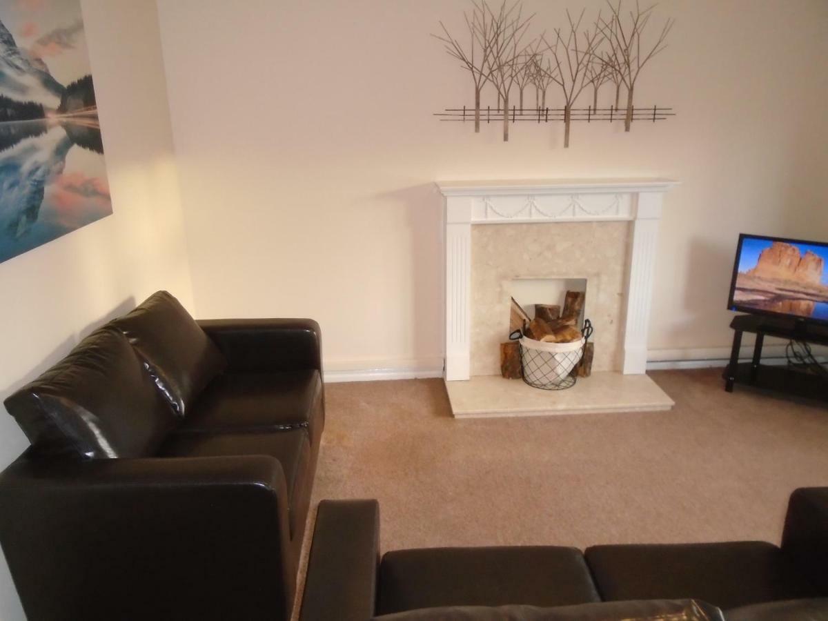 Clydebank Apartment Glasgow Extérieur photo