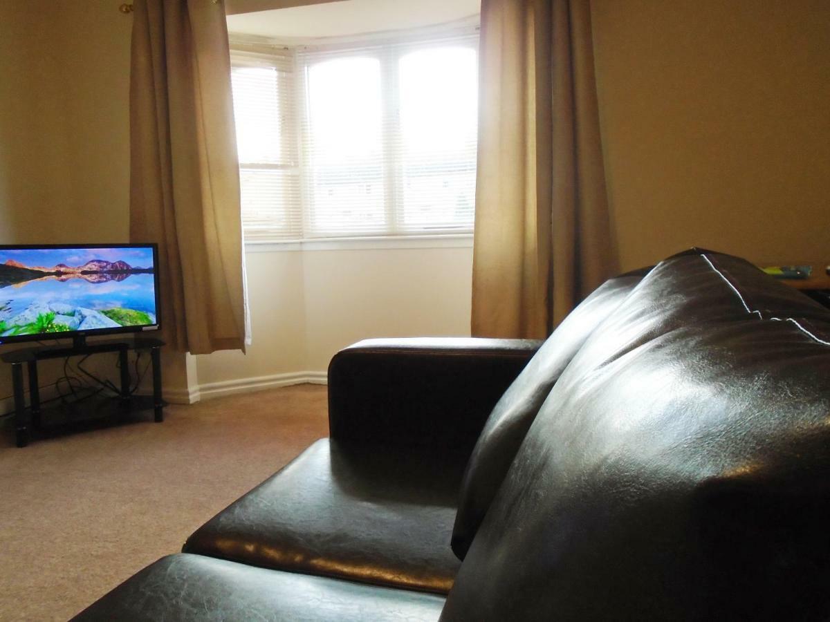 Clydebank Apartment Glasgow Extérieur photo
